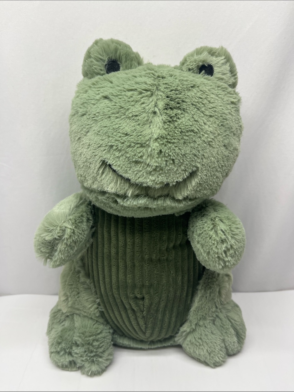 Green Plush Frog Stuffed Animal – Soft Cuddly Toy